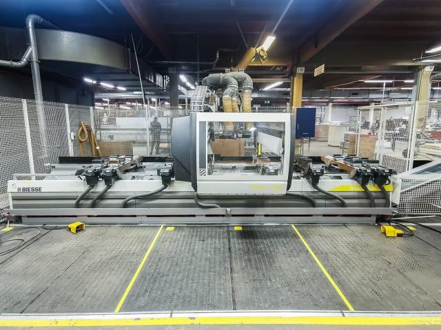 CNC Machine Centers With Pod And Rail BIESSE ROVER B 4.50 ATS