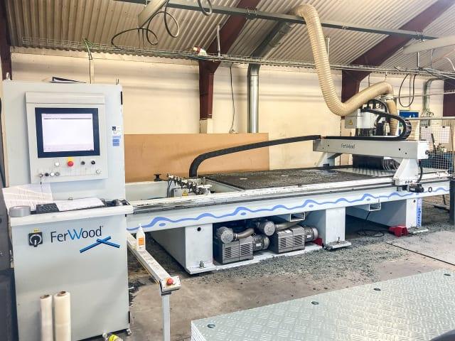 CNC Machine Center with NESTING Table WEEKE VANTAGE 24 L