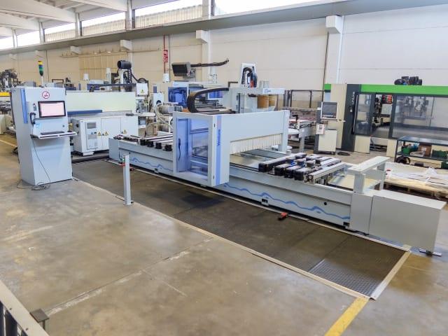 CNC Machine Centres With Pod And Rail WEEKE BMG 211 / VENTURE 220L